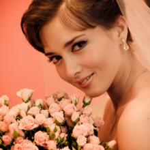 16on9 bride