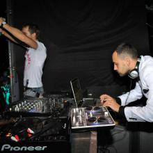 dj white